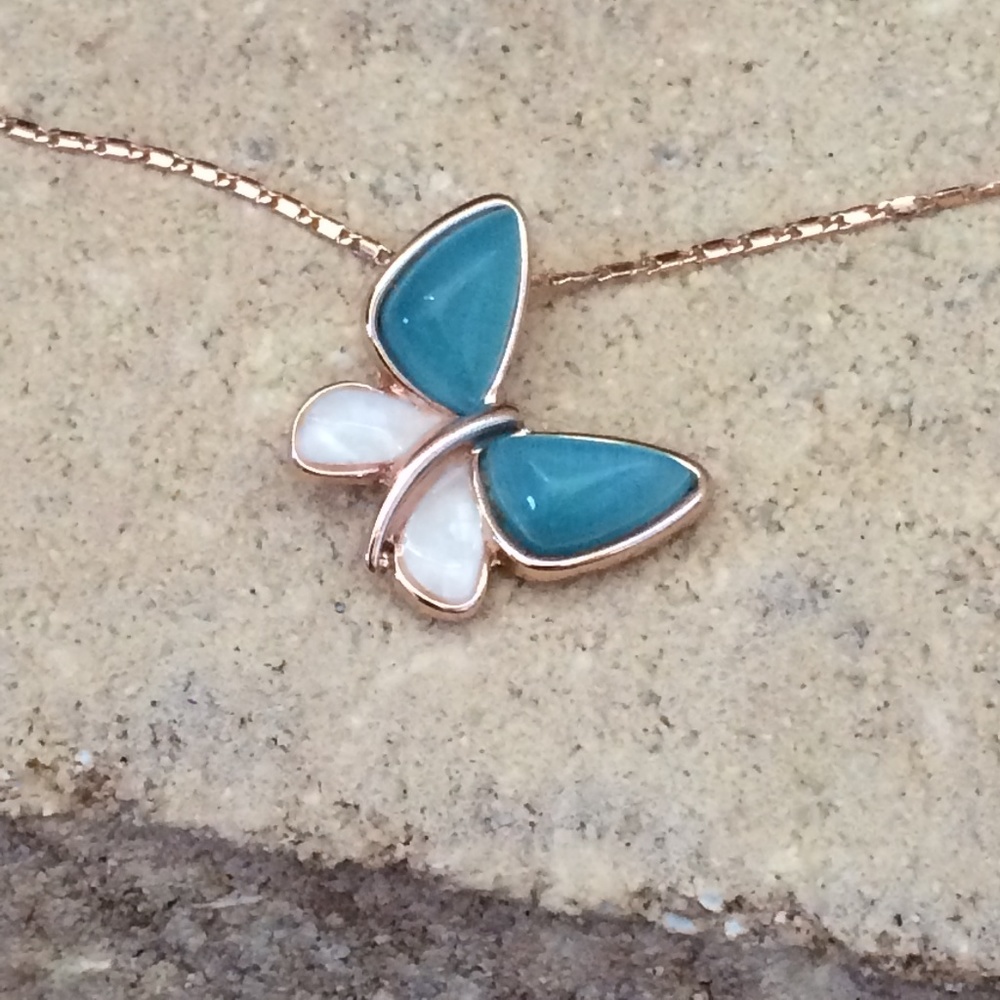 Butterfly Pendant - Picture 4 of 5